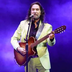 Marco Antonio Solís